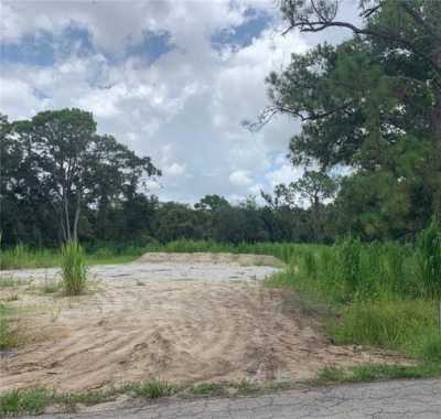 Residential Land For Sale in Alva, Florida