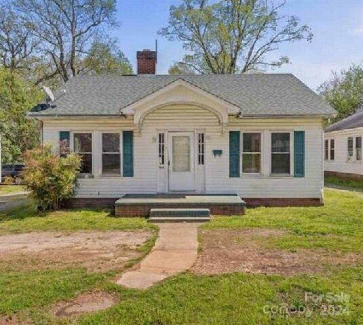 Picture of Home For Sale in Spencer, North Carolina, United States