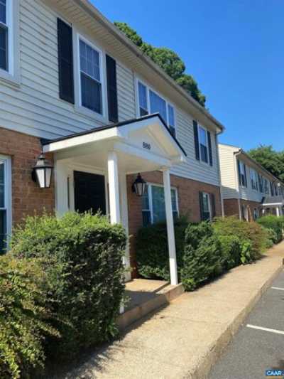 Apartment For Rent in Charlottesville, Virginia