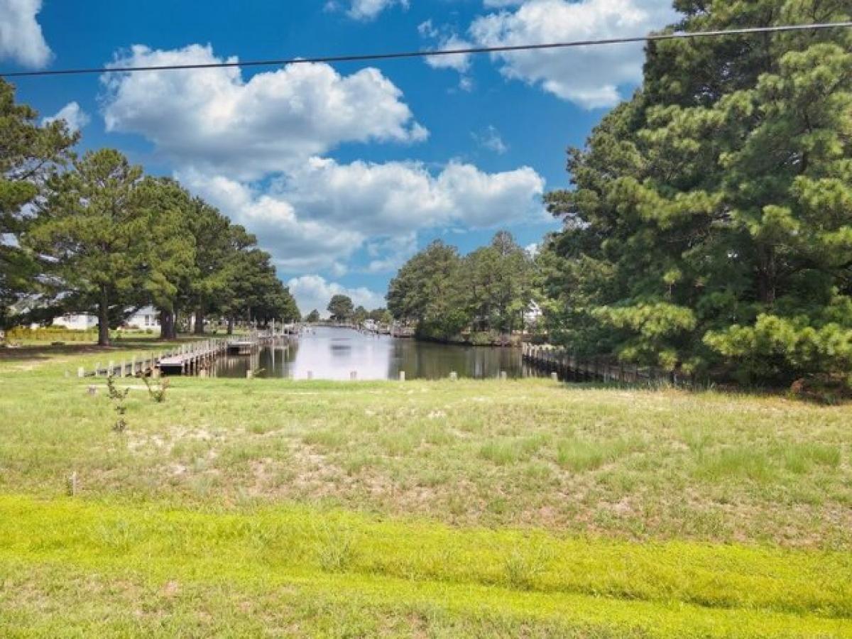 Picture of Residential Land For Sale in Onancock, Virginia, United States