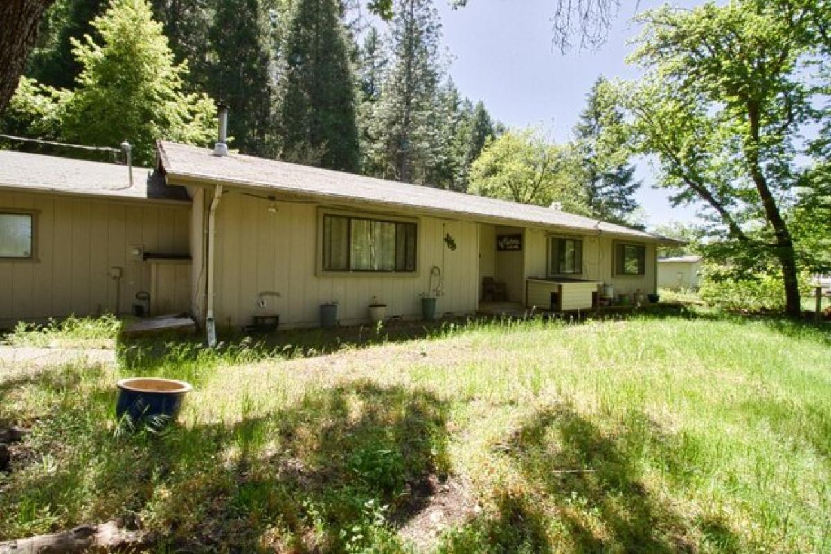 Picture of Home For Sale in Selma, Oregon, United States