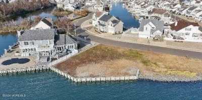 Residential Land For Sale in Lanoka Harbor, New Jersey