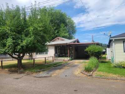 Home For Sale in Alturas, California