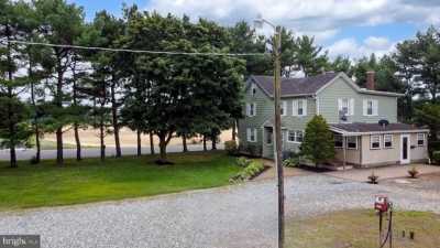 Home For Sale in Pittsgrove, New Jersey