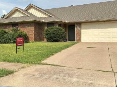 Home For Sale in Watauga, Texas