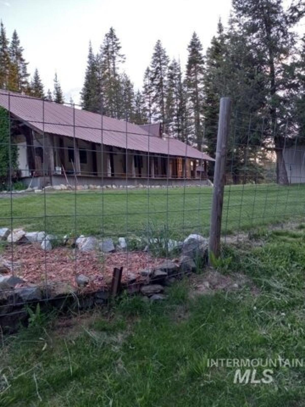 Picture of Home For Sale in Weippe, Idaho, United States