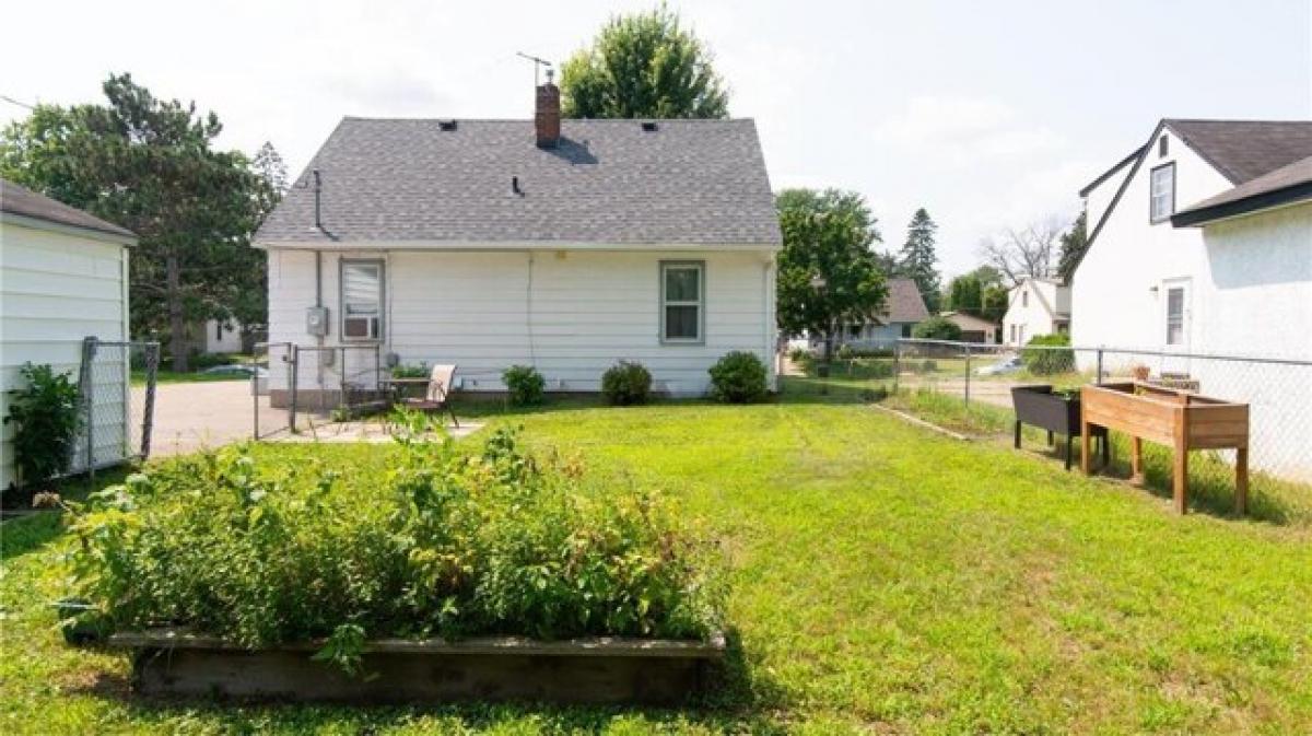 Picture of Home For Sale in Maplewood, Minnesota, United States