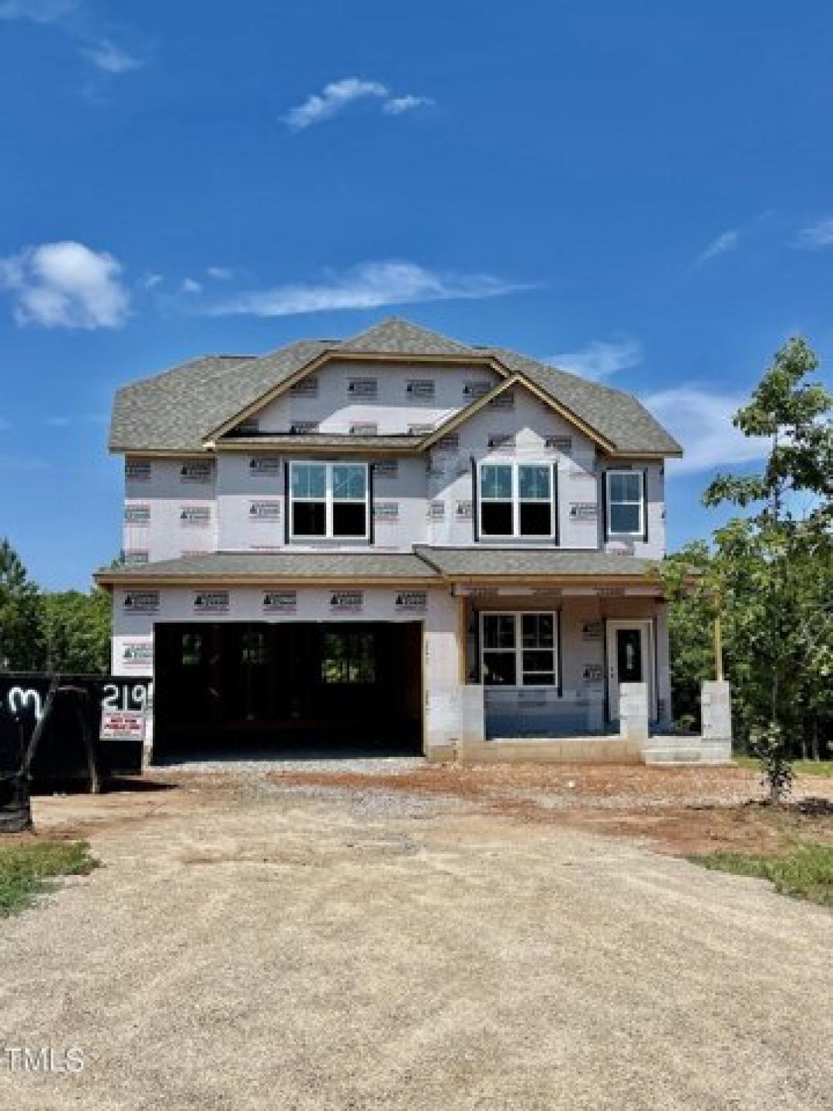 Picture of Home For Sale in Spring Hope, North Carolina, United States