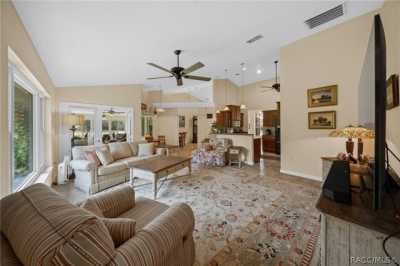 Home For Sale in Weirsdale, Florida