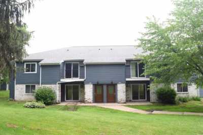 Home For Sale in Fitchburg, Wisconsin