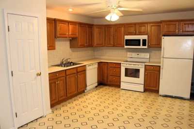 Home For Sale in Clinton, Illinois