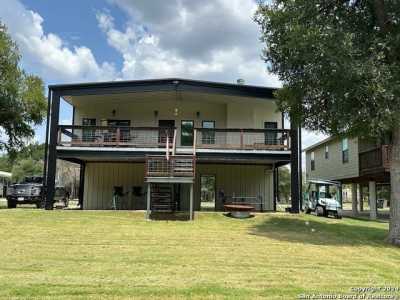 Home For Sale in Bandera, Texas