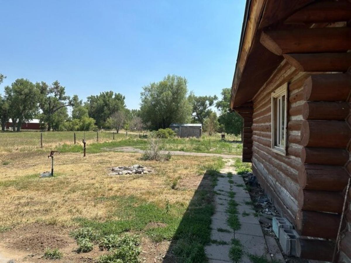 Picture of Home For Sale in Crawford, Nebraska, United States