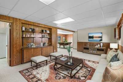 Home For Sale in Mendota Heights, Minnesota