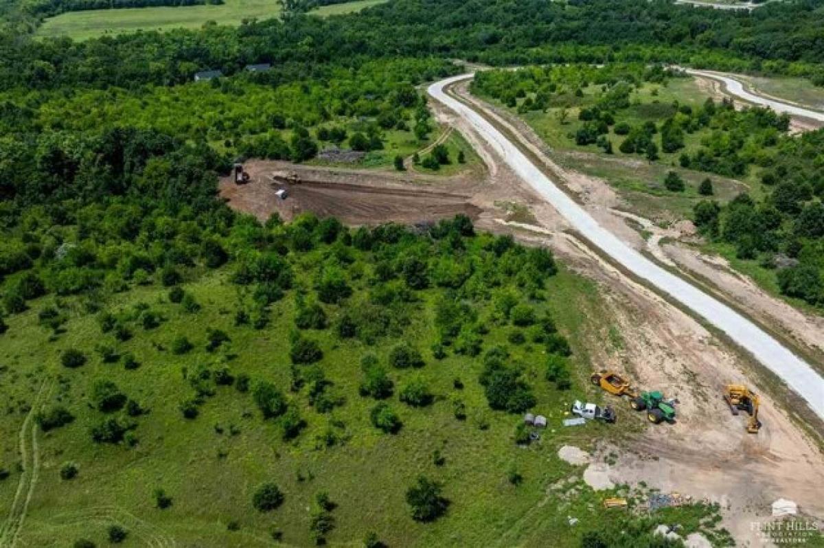 Picture of Residential Land For Sale in Saint George, Kansas, United States