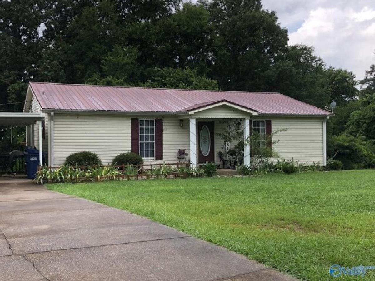 Picture of Home For Sale in Attalla, Alabama, United States