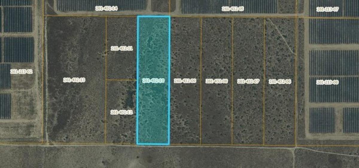 Picture of Residential Land For Sale in Rosamond, California, United States