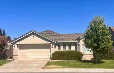 Home For Sale in Escalon, California