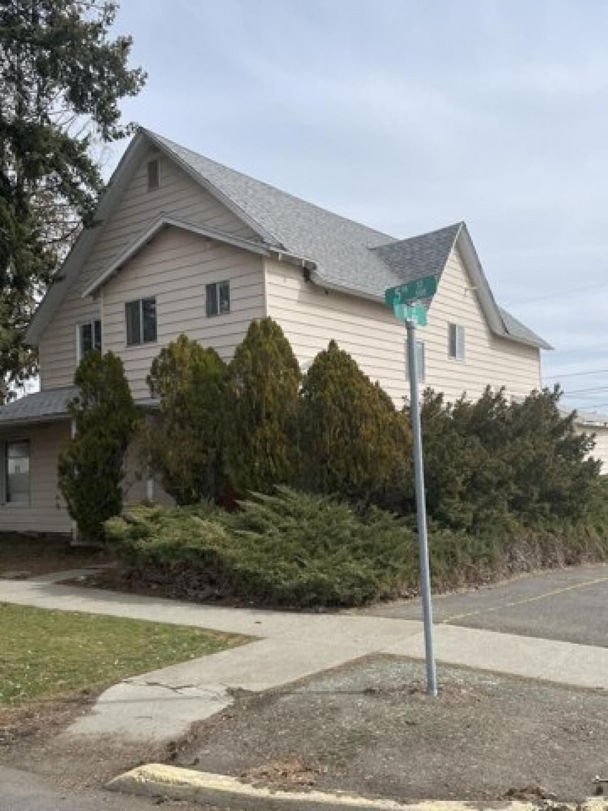 Picture of Home For Sale in Cheney, Washington, United States