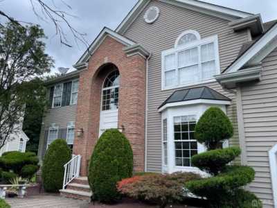 Home For Sale in Monroe, New Jersey