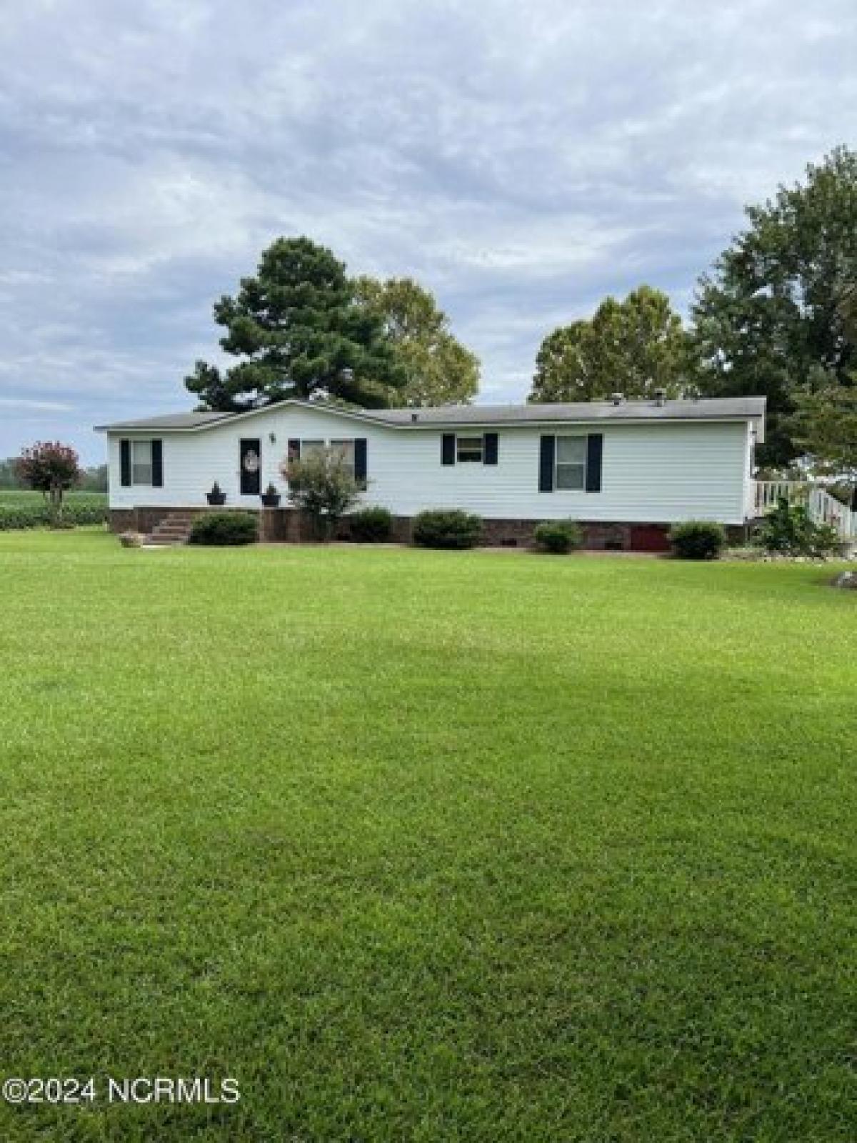 Picture of Home For Sale in Belhaven, North Carolina, United States