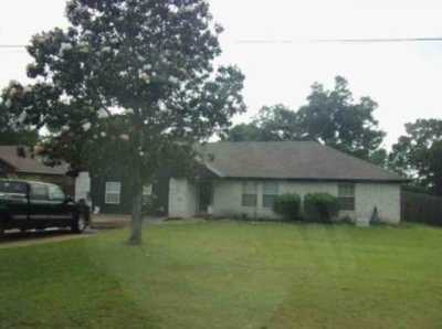 Home For Sale in Jacksonville, Texas