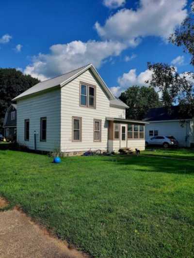 Home For Sale in Evart, Michigan