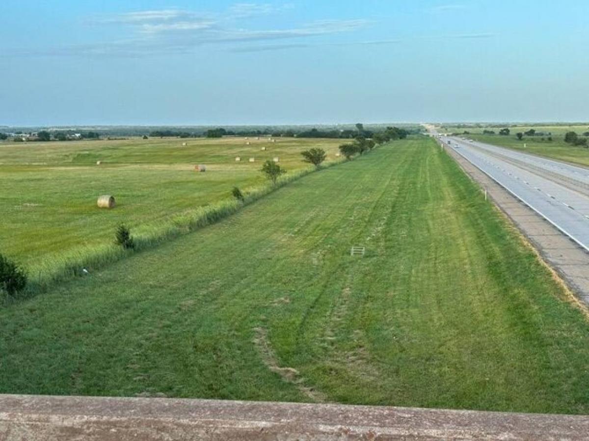 Picture of Residential Land For Sale in Glencoe, Oklahoma, United States