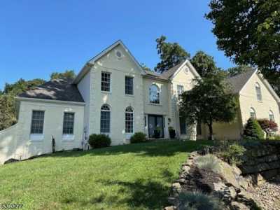 Home For Sale in Washington Township, New Jersey