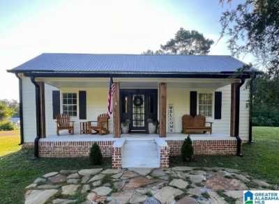 Home For Sale in Wilsonville, Alabama