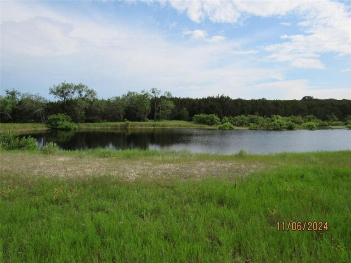 Picture of Residential Land For Sale in Lampasas, Texas, United States