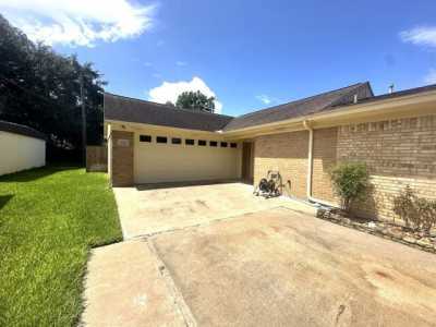 Home For Sale in Wharton, Texas