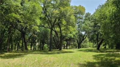 Residential Land For Sale in McGregor, Texas