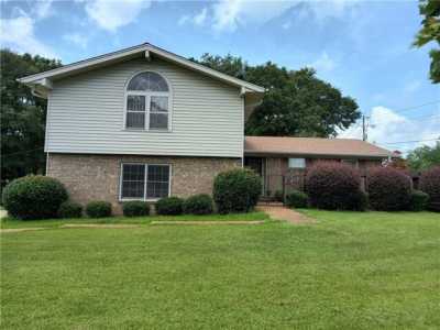 Home For Sale in Lanett, Alabama