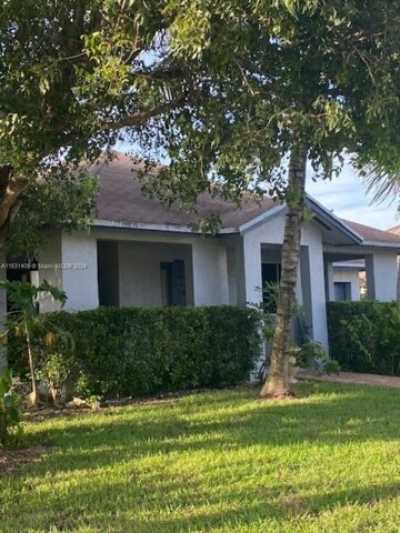 Home For Sale in Florida City, Florida