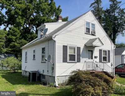 Home For Sale in Pennsauken, New Jersey