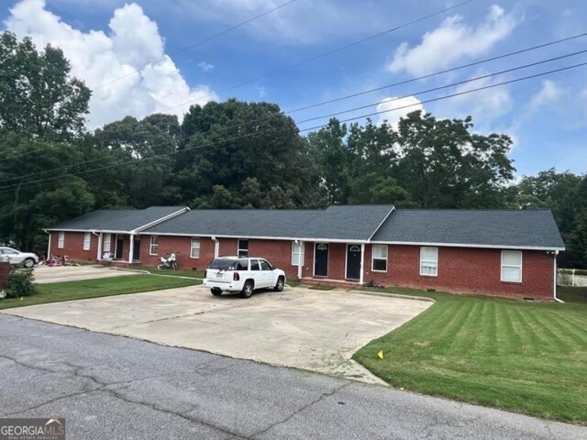 Picture of Home For Sale in Waco, Georgia, United States