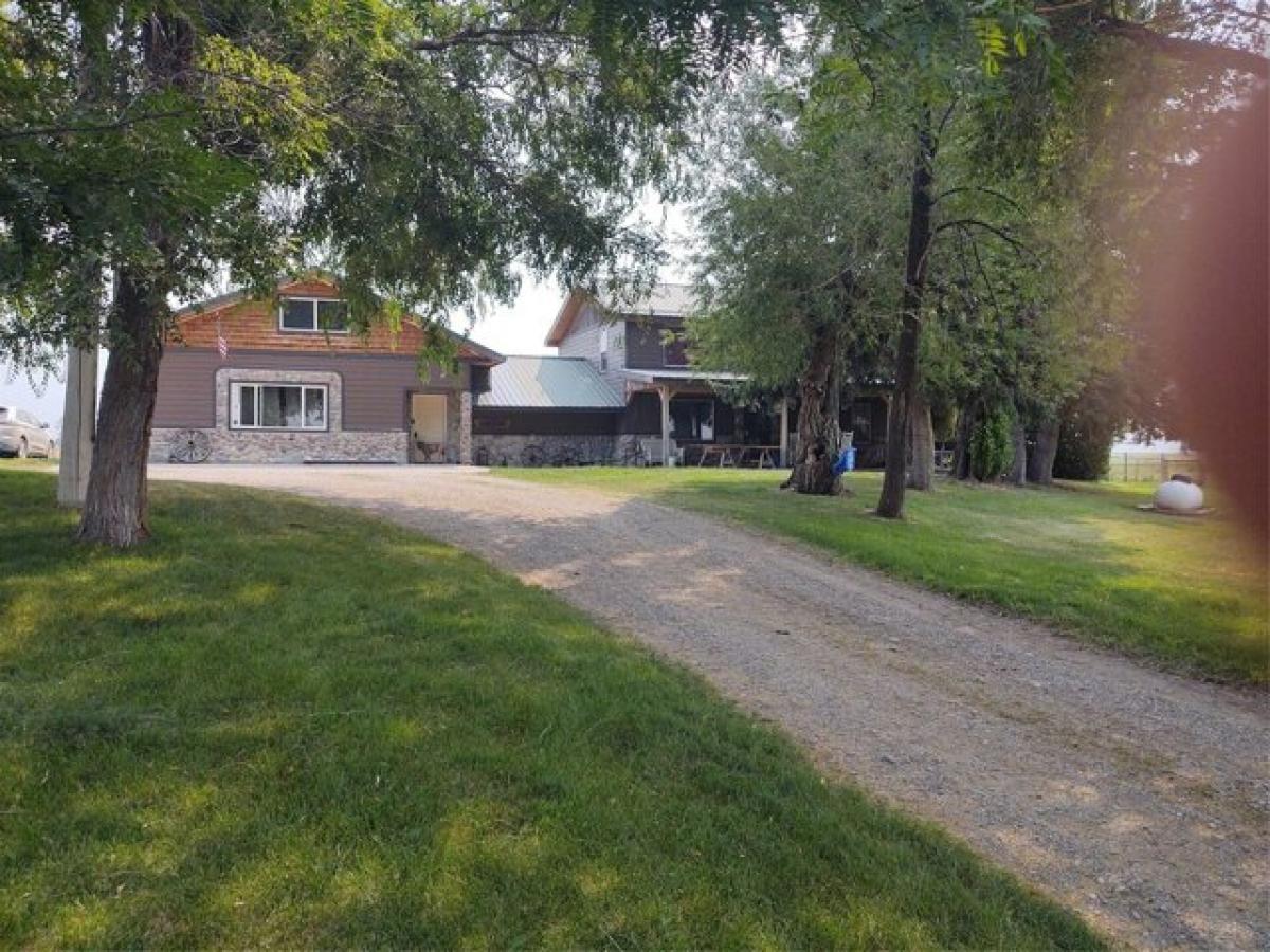 Picture of Home For Sale in Charlo, Montana, United States