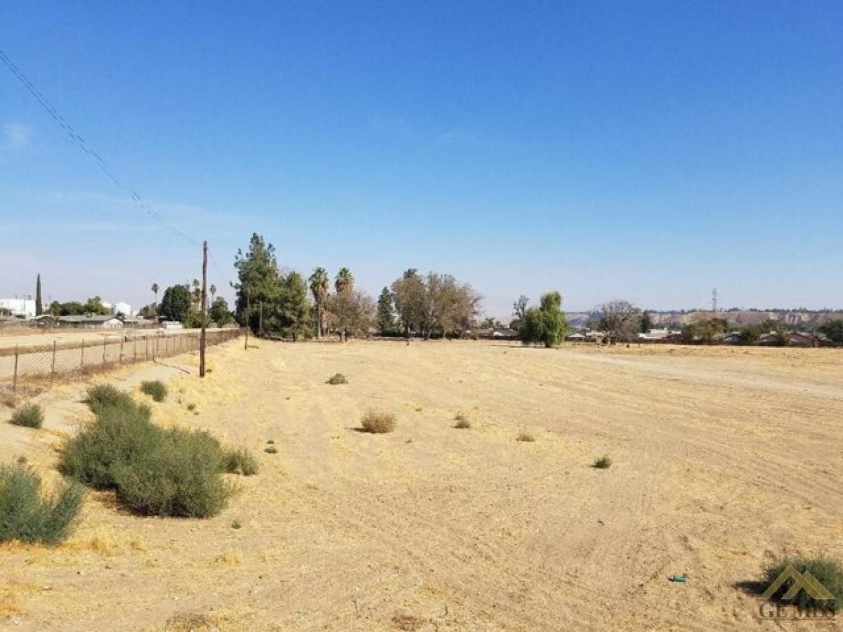 Picture of Residential Land For Sale in Bakersfield, California, United States