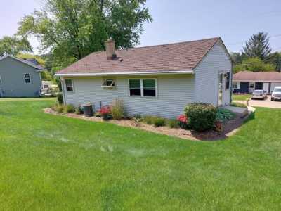 Home For Sale in Iron Ridge, Wisconsin