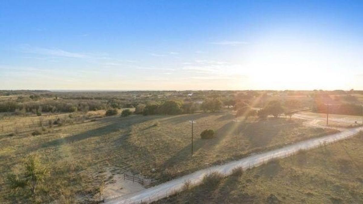 Picture of Residential Land For Sale in Dublin, Texas, United States