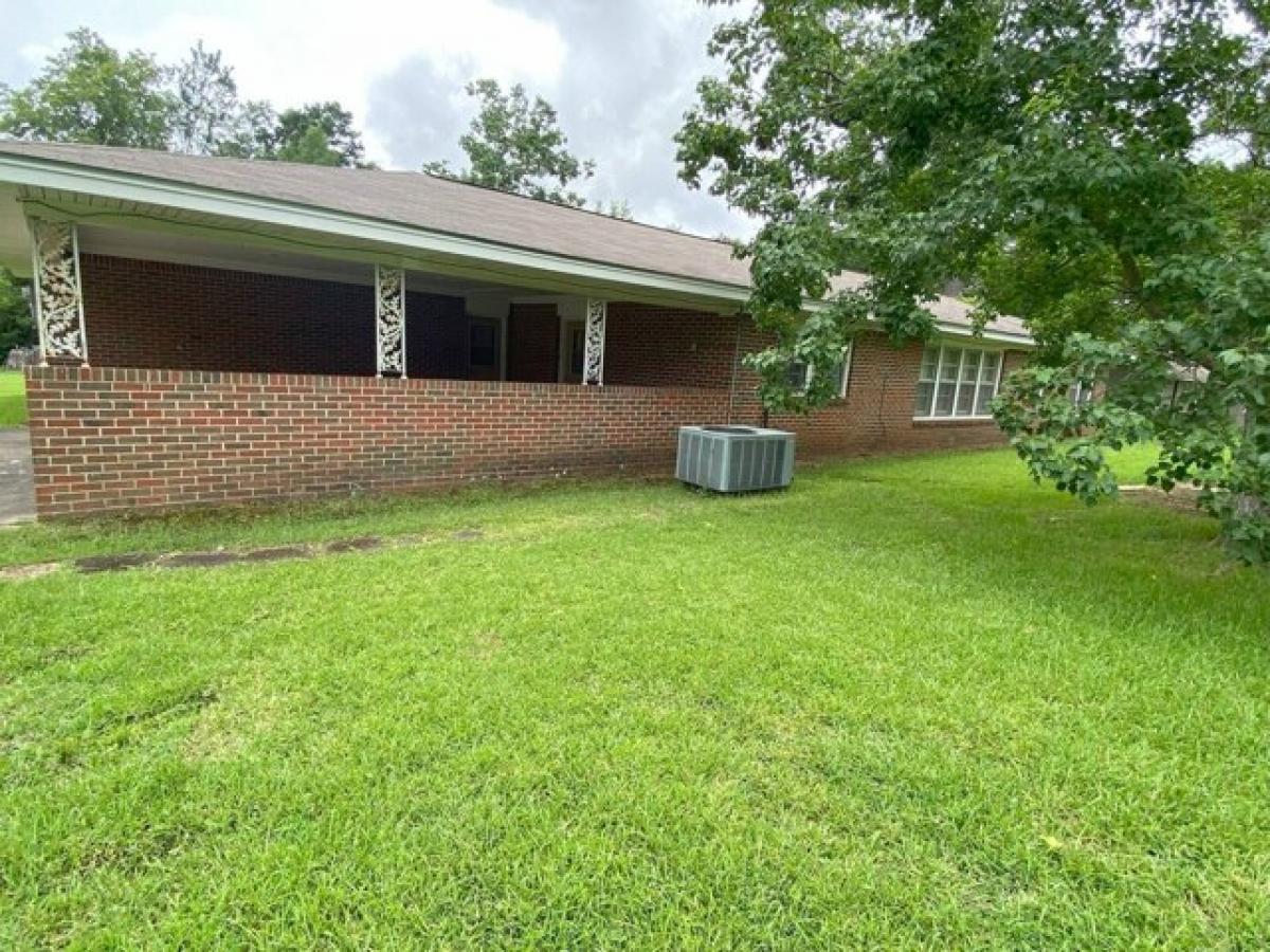 Picture of Home For Sale in Jena, Louisiana, United States