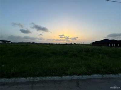 Residential Land For Sale in Monte Alto, Texas