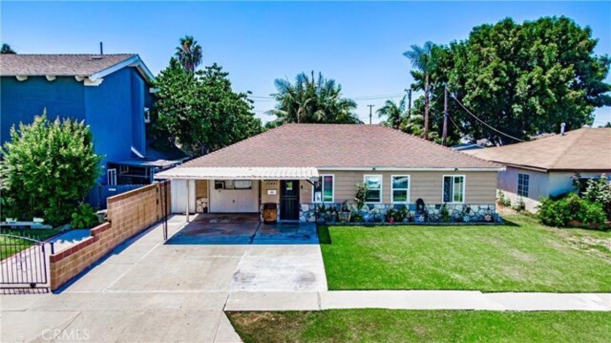 Picture of Home For Sale in Bellflower, California, United States