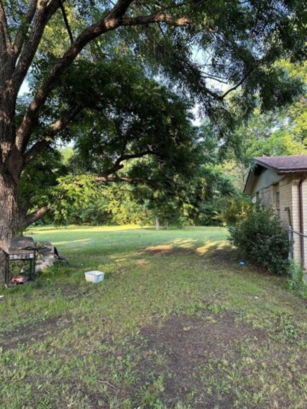 Picture of Home For Sale in Hugo, Oklahoma, United States