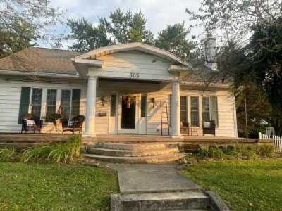 Home For Sale in Wapakoneta, Ohio