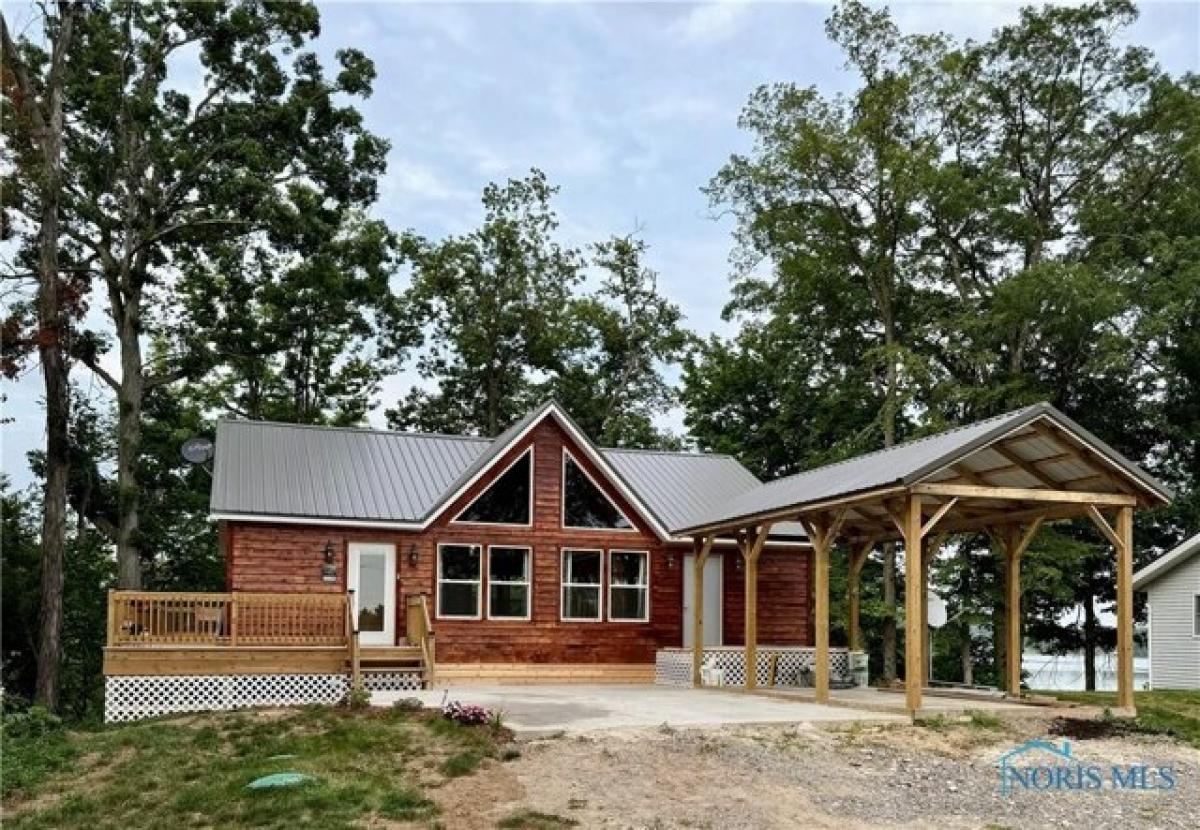 Picture of Home For Sale in Montpelier, Ohio, United States