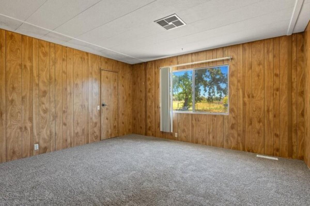 Picture of Home For Sale in Cottonwood, California, United States