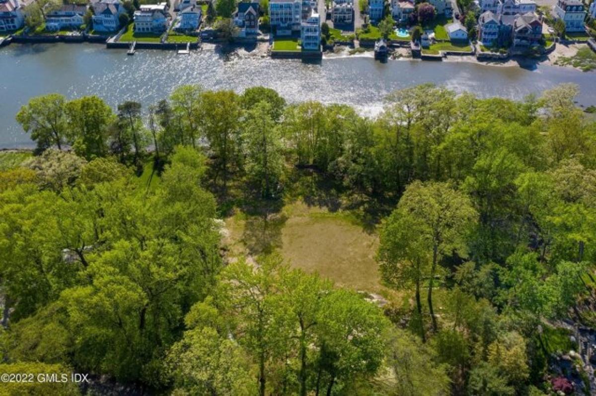 Picture of Residential Land For Sale in Greenwich, Connecticut, United States