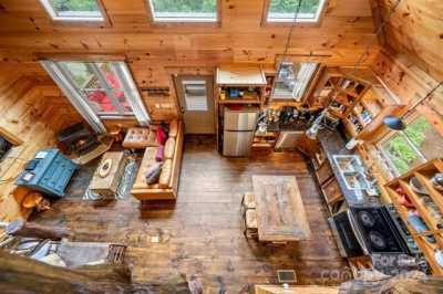 Home For Sale in Cashiers, North Carolina